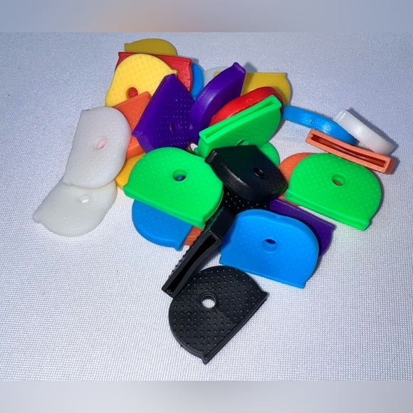 NWOT-84-Pack 1” Flexible Color Key Caps, Bendable, Durable, Various Colors - Picture 9 of 10